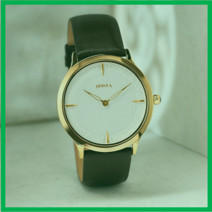 If you are someone who exudes royalty, this Titan gold watch for men is the perfect timepiece for you.